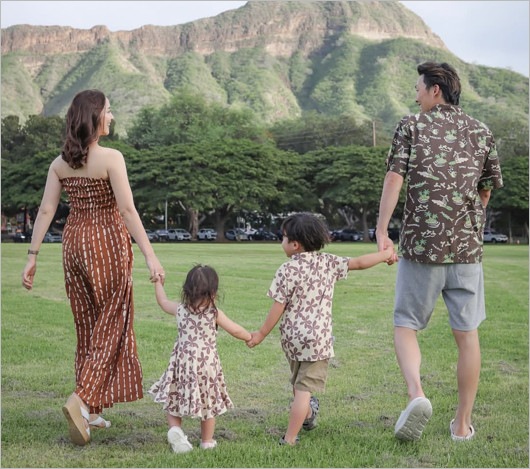 源田壮亮と子供、妻・衛藤美彩のハワイ旅行画像