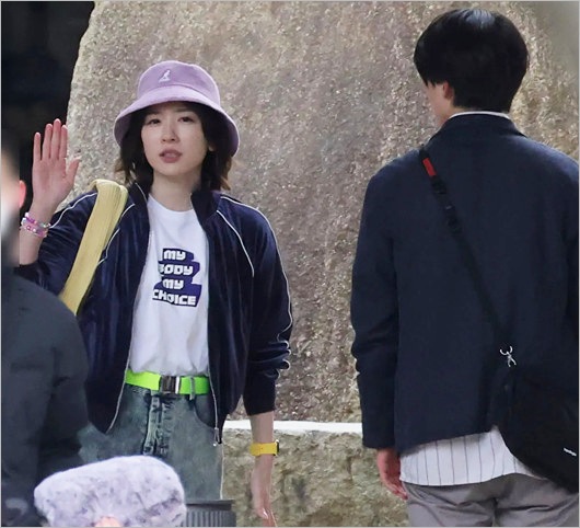永野芽郁と木戸大聖『僕の狂ったフェミ彼女』撮影現場の画像