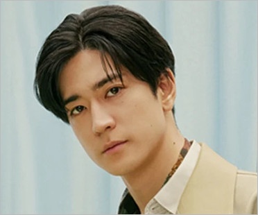 元Hey! Say! JUMP中島裕翔