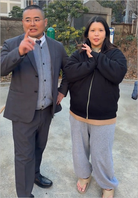 激太りした坂口杏里と働くバーのママ・ウヅちゃん