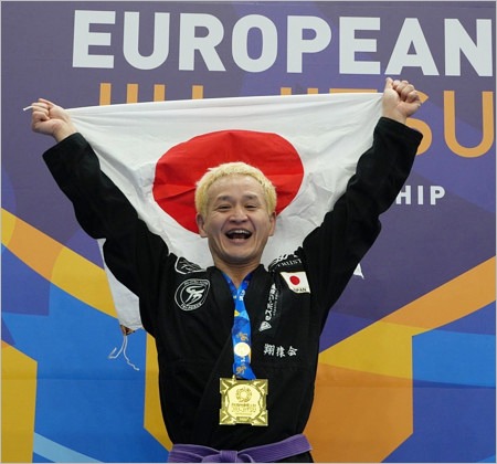 ヨーロピアン柔術2025で優勝のガリットチュウ福島善成