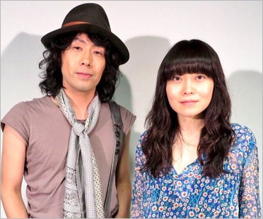 LOVE PSYCHEDELICOのギターNAOKIとボーカルKUMI