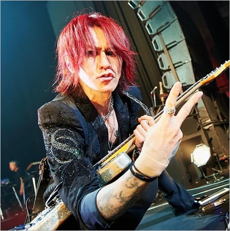 LUNA SEAギターSUGIZO