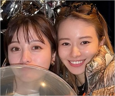 橋本環奈と山本舞香