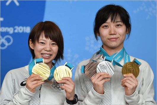 高木菜那と妹・高木美帆選手