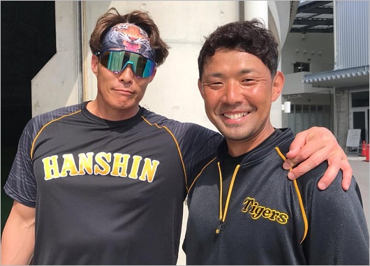 元阪神・打撃投手の古野正人と糸井嘉男