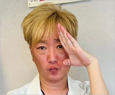 スピードワゴン小沢一敬