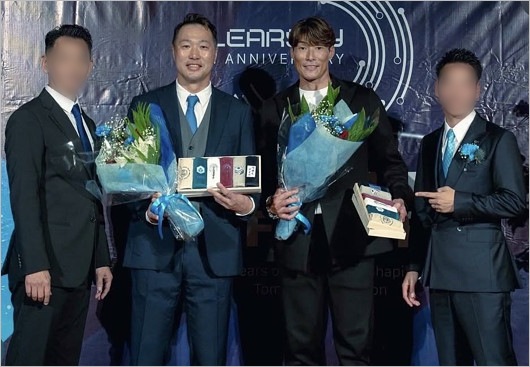 関本賢太郎＆糸井嘉男がクリアースカイの設立5周年記念パーティー出席時の画像