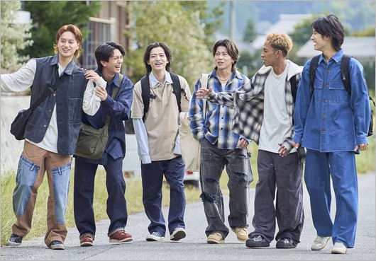 『リゾートトークバラエティ ゴールデンホリデぇ！』出演のAぇ！group・草間リチャード敬太・西村拓哉