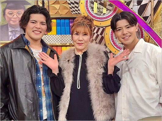 網浜直子と長男＆次男のライバー・インフルエンサーのりょうま