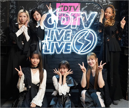 Little Glee Monsterメンバーの近影