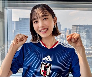 井桁弘恵