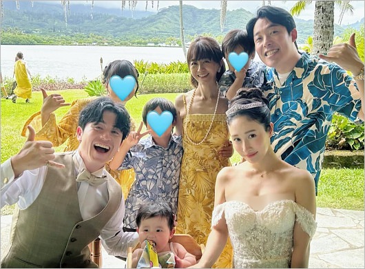 中田敦彦&藤森慎吾のファミリー画像