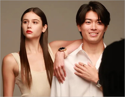 中村敬斗と恋人？サマンサ・フリソンがゴールデンコンセプト撮影で共演時の姿