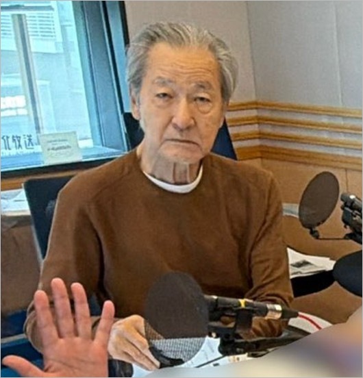 大竹まことが前立腺ガンの手術受け、ラジオ復帰時の姿
