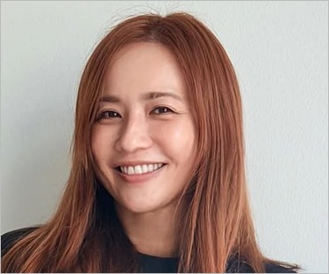 優木まおみ