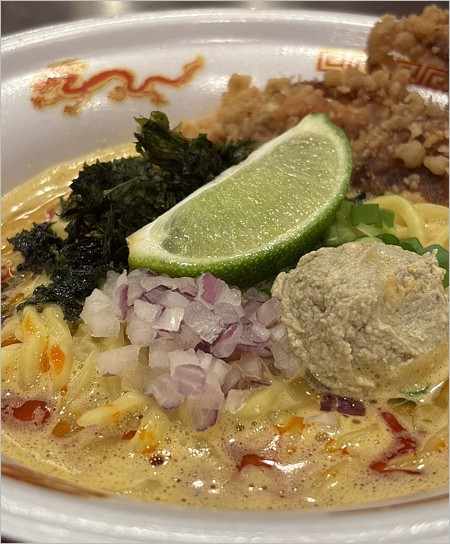 こめおの冷やし蟹ラーメン