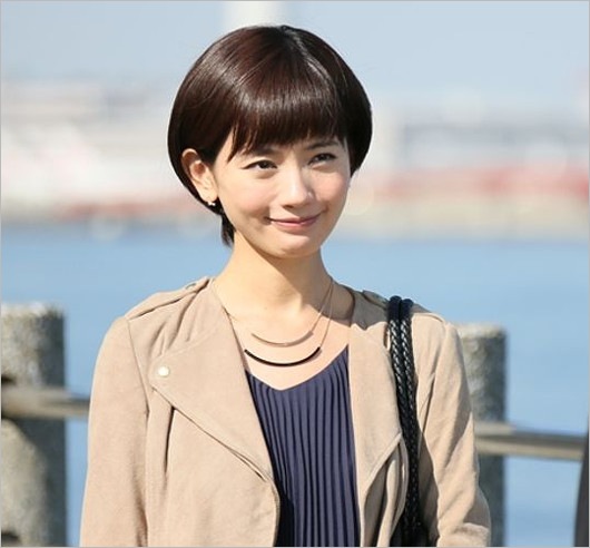中村ゆりが映画『ハッピーランディング』出演当時の姿