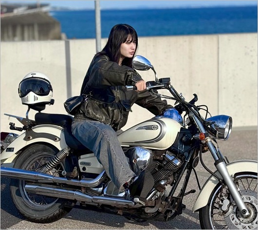 蒔田彩珠のバイク(ヤマハ・ドラッグスター250)