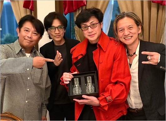 東山紀之の還暦祝い、元男闘呼組の前田耕陽・岡本健一・成田昭次との写真
