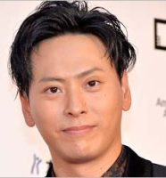 山下健二郎