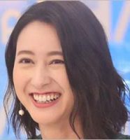 小川彩佳
