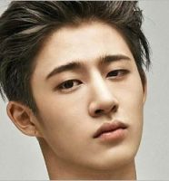 iKON B.I