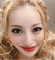 加藤紗里