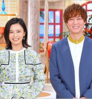 小島瑠璃子と丸山隆平『サタデープラス』司会者