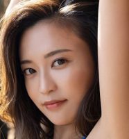 小島瑠璃子