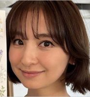 篠田麻里子
