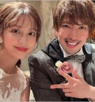 EXITりんたろー。と妻・本郷杏奈