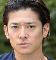 高岡蒼佑