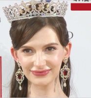 椎野カロリーナ