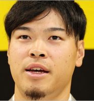 佐藤輝明選手