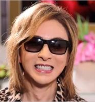 YOSHIKI