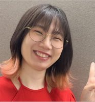 たかまつなな