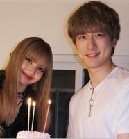 坂口健太郎とBLACKPINK・LISA