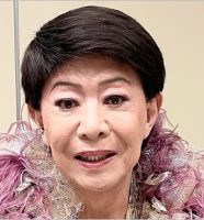 美川憲一
