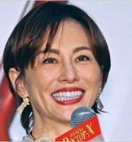 米倉涼子