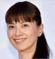 江角マキコ