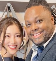 クリス・ハートと再婚相手の兼下真由子