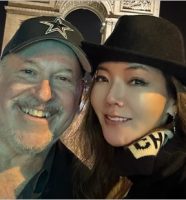 和央ようかと夫