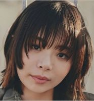 趣里