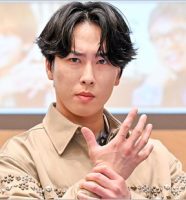 宮舘涼太