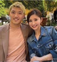 サッカー日本代表・堂安律選手と奥さんの明松美玖