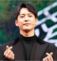 三山凌輝
