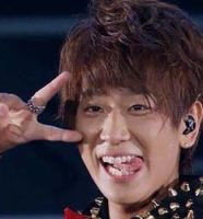 NEWS・小山慶一郎